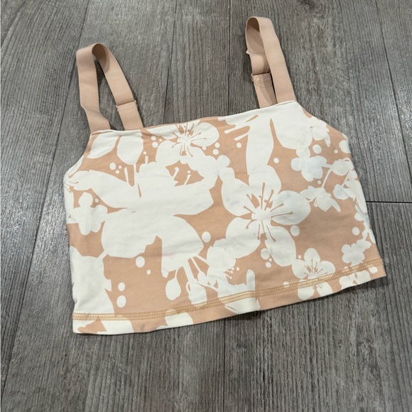 LAST PRICE🍒🤍 AERIE floral light sport bra ✨ - Picture 3 of 7
